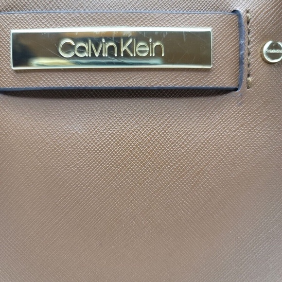 Calvin Klein Medium Brown Lug Satchel (Gold Hardware) - Picture 5 of 7